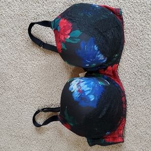 Cacique Floral Lace T-Shirt Bra in Black with Blue & Red Blooms